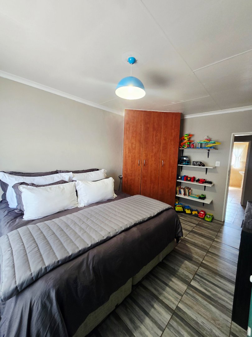 3 Bedroom Property for Sale in Songloed North West